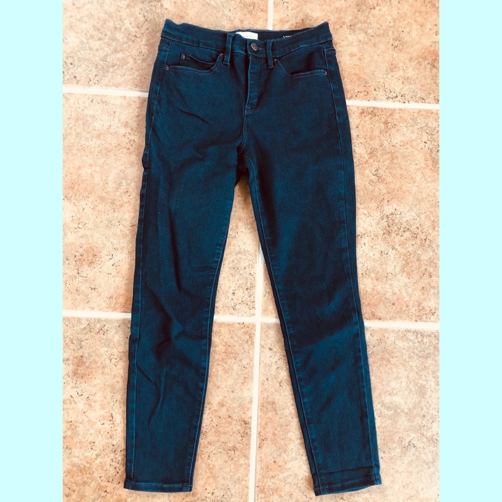 Nicole Miller skinny Soho High Rise 6 jeans NWOT